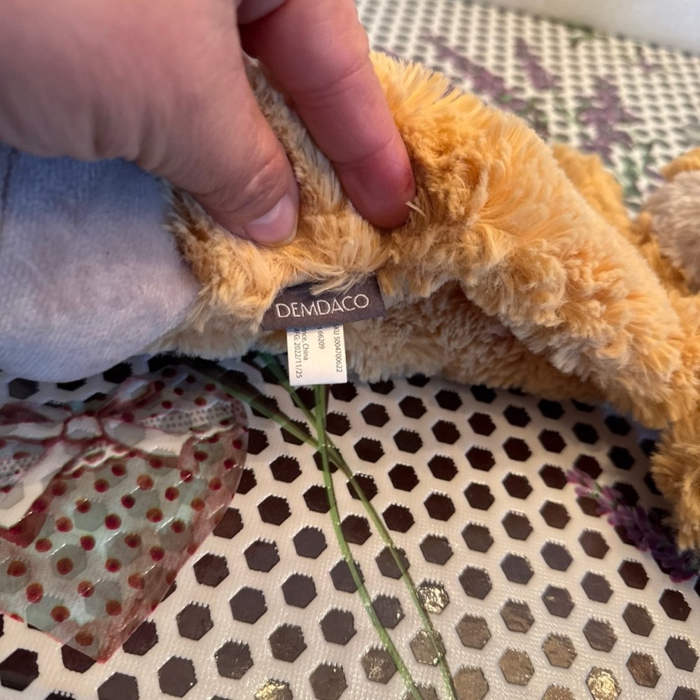 Demdaco Fox Rattle blankie - Picture 4 of 6